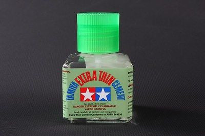 Extra-Thin Liquid Glue Cement for Plastic Models  40ml glass bottle